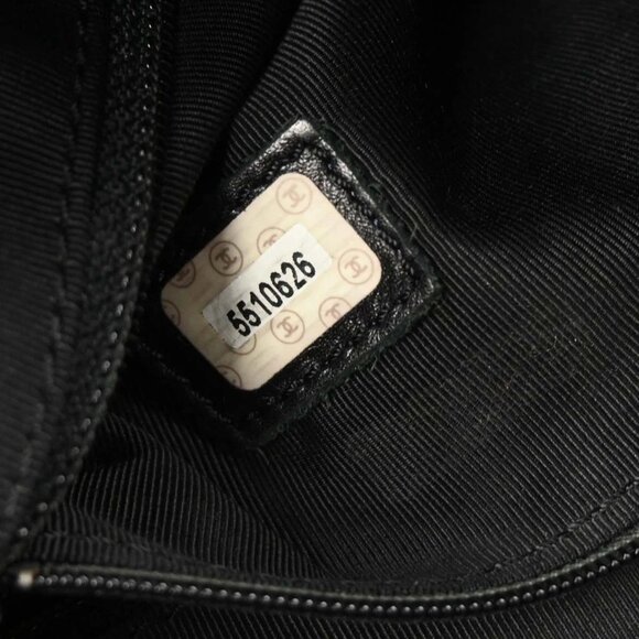 Chanel Black Calfskin Tote Chain Handbag XX40141 - Picture 10 of 10